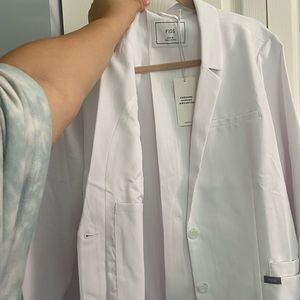Figs short lab coat